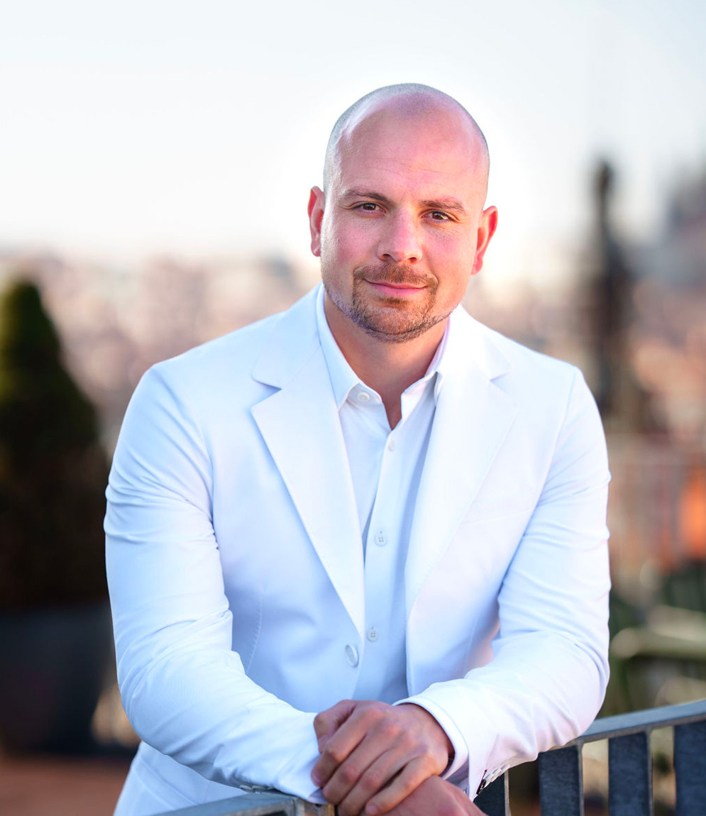 MUDr. Jan Hlaveš